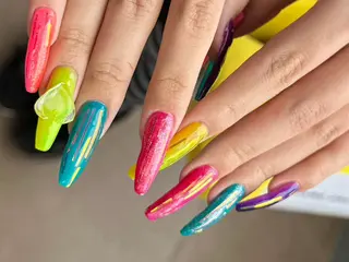 ネイル 新山 聖のネイルデザイン