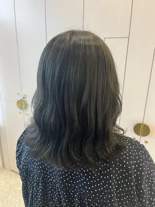 ミディアム 比嘉 黎花のヘアスタイル