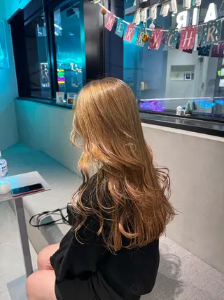 ロング カラー 中瀬愛梨 /ロカリタ/三条のヘアスタイル