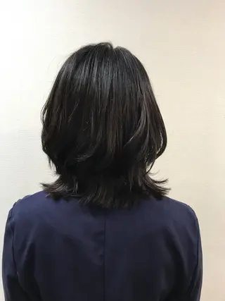 ミディアム カラー 吉森 満俊のヘアスタイル