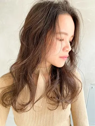 ロング カラー ☕️ベージュカラー 内藤光哉☕️のヘアスタイル