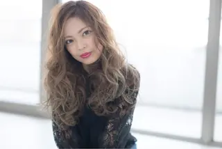 ロング カラー 小野 和摩のヘアスタイル