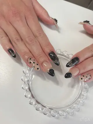 ネイル 🧸takagi🧸 2月受付中/ワンホンのネイルデザイン