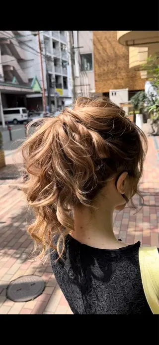 セミロング 早稲田 千尋のヘアスタイル