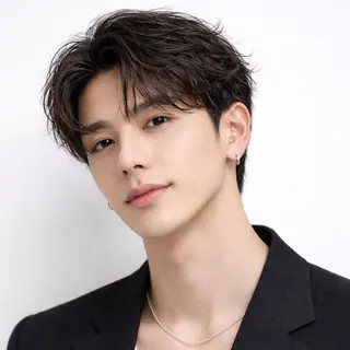 メンズ シャドウ/フェザー ニュアンスヘアメンズのヘアスタイル