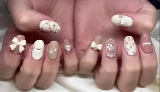 ネイル マツエク・マツパ アイブロウ Nail&eye Belire 新宿のネイルデザイン