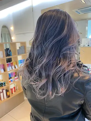 ロング カラー 🍀透明感抜群🍀/ ハイトーンカラーのヘアスタイル