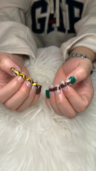 ネイル Shine'an Maaiのネイルデザイン