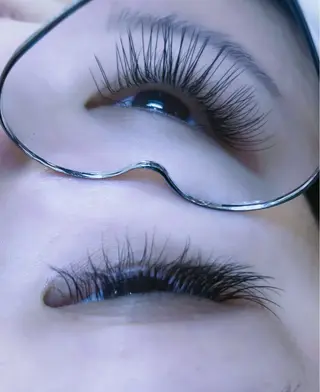 マツエク・マツパ Moe🤍Moon Doll Eyeのマツエク・マツパデザイン