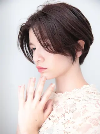 ショート カラー レイヤーカット✂️ 横浜No1♡下鳥翔子のヘアスタイル