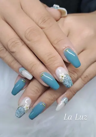 ネイル 小川 真里奈のネイルデザイン