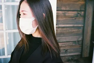 セミロング カラー 足立 悠輔のヘアスタイル
