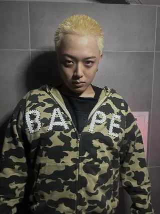 ショート ✴︎TO-MA✴︎ レッドカラー/透明感のヘアスタイル