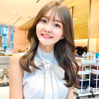 セミロング 韓国くびれレイヤー 🇰🇷はづきのヘアスタイル