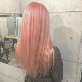 セミロング カラー パーマ ヘアアレンジ メンズ キッズ ネイル マツエク・マツパ 切りっぱなしヘアボブ ミディアムヘアRYOのヘアスタイル