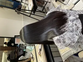 セミロング 縮毛矯正/髪質改善 特化/冨島智基のヘアスタイル