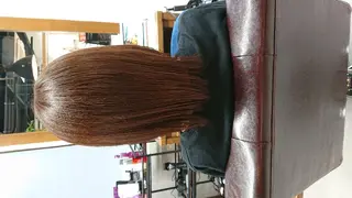ミディアム カラー ROSSO 春日部店のヘアスタイル