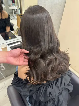 セミロング カラー うる艶ヘア♡韓国好き 透明感　shotaのヘアスタイル