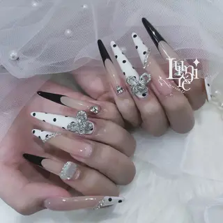 ネイル Lumière｜ ロング｜ワンホンのネイルデザイン