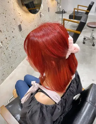 ミディアム カラー tim所属・tim hinaのヘアスタイル