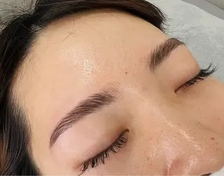 アイブロウ Toiro津田沼店 高野のマツエク・マツパデザイン