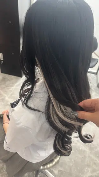 ロング belle / REIA🎀🩶のヘアスタイル
