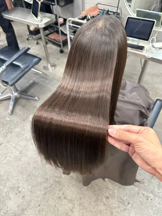 セミロング パーマ 髪質改善✨️ 美髪矯正🍵｜ヨコチのヘアスタイル