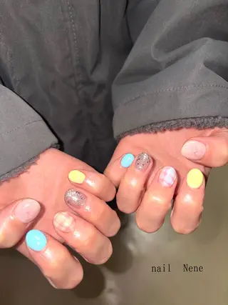 ネイル る りのネイルデザイン