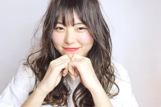 ロング カラー パーマ ヘアアレンジ トレンドヘア🩶 艶髪🩶yoshiのヘアスタイル