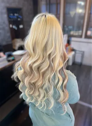 ロング KIRA スズキ タクヤ／店長のヘアスタイル