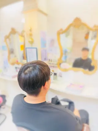 ショート 菅沼 美咲のヘアスタイル