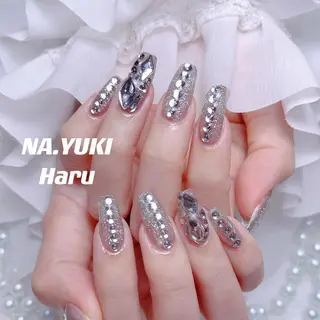 ネイル 🦋 Queenieのネイルデザイン