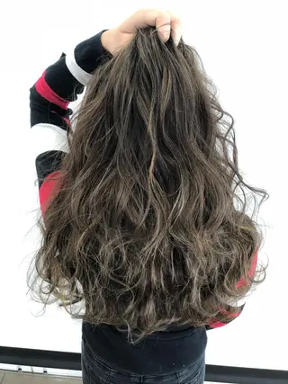 ロング ショート特化美容師 大阪京橋　大本　渉のヘアスタイル