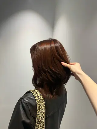 セミロング カラー 暖色カラー🤎Red Neo meiのヘアスタイル