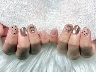 ネイル Eclat［ｴｸﾗ］ Yuriのネイルデザイン