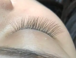 カラー パーマ ヘアアレンジ キッズ ネイル マツエク・マツパ 神山 ビューティー・アイのマツエク・マツパデザイン