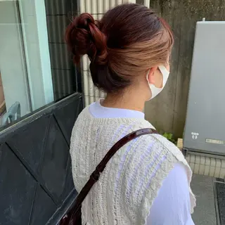 ロング カラー SAKINO. ベージュカラーのヘアスタイル