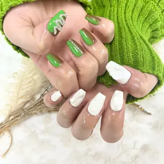 ネイル Basic町田本店 Suzunaのネイルデザイン