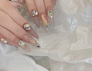 ネイル D-BEAUTY Nailsalonのネイルデザイン