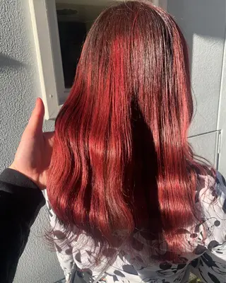 ロング SEAM アキホのヘアスタイル