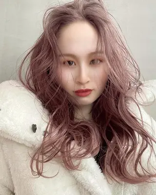 ロング カラー 💜ハイトーン💛 マジカルかいちゃんのヘアスタイル