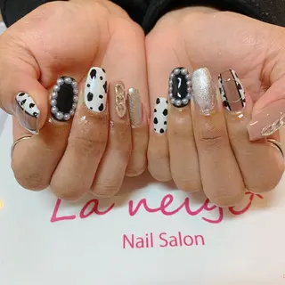 ネイル La neige* yuki 🐩🌙のネイルデザイン