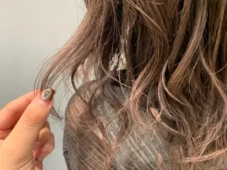 セミロング カラー 🦖鶴岡 香純🦖のヘアスタイル