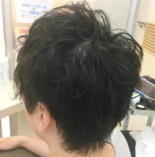 ショート パーマ メンズ 永井 大希のヘアスタイル