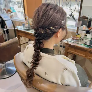 ロング カラー ヘアアレンジ 吉水 彩乃 /ボブ/艶感カラーのヘアスタイル