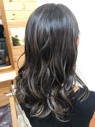 カラー LeSoleil 大江珠実のヘアスタイル