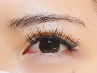 マツエク・マツパ AURORA RINAのマツエク・マツパデザイン