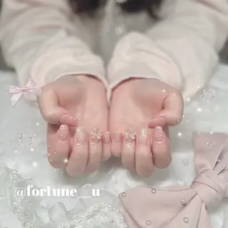 ネイル 💜5/4空✩.* Yuuna💜のネイルデザイン