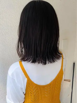 ミディアム カラー COLO✨️ 白川綺香のヘアスタイル