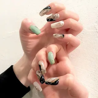 ネイル Sato. Mのネイルデザイン